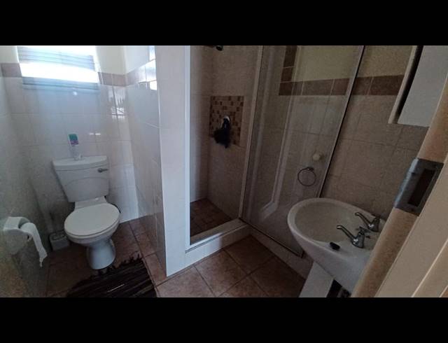 2 BEDROOM TOWNHOUSE FOR SALE IN MONTANA PARK